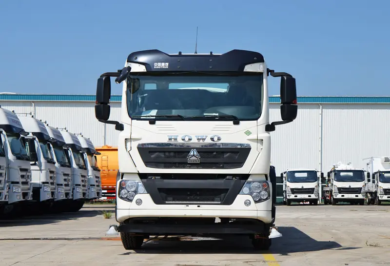 howo sinotruk 290 water trucks for sale-1