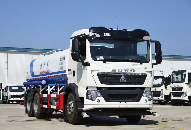howo sinotruk 290 water trucks for sale-2