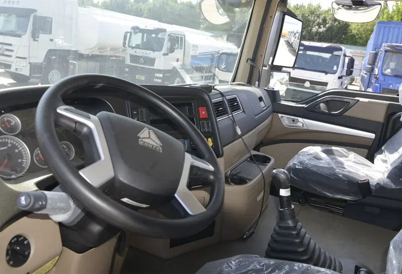 howo sinotruk 290 water trucks for sale-6
