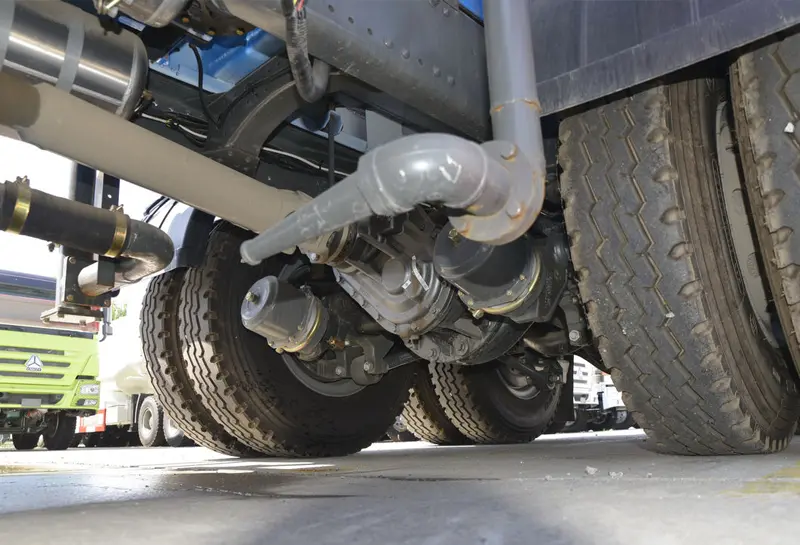 howo sinotruk 290 water trucks for sale-7