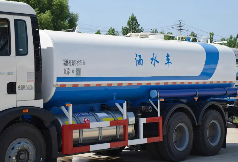 howo sinotruk 290 water trucks for sale-8