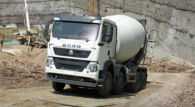sinotruk concrete mixer truck-7