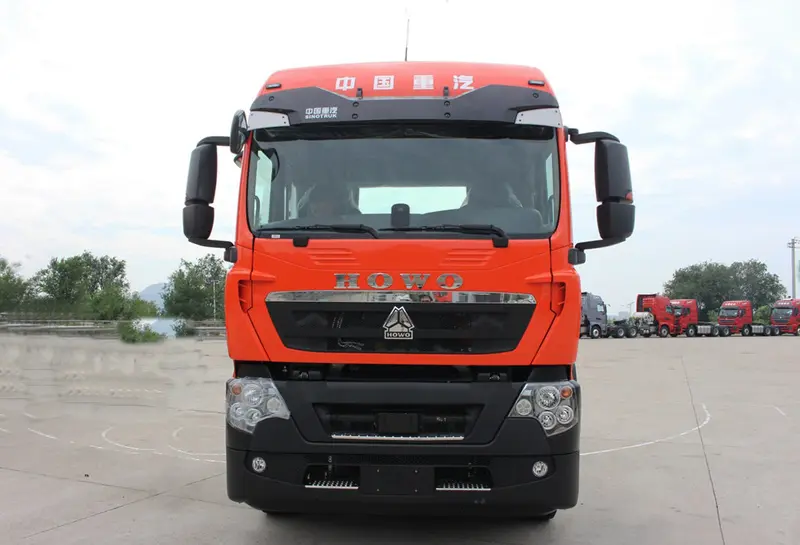 sinotruk howo 420 4×2 tractor truck-3