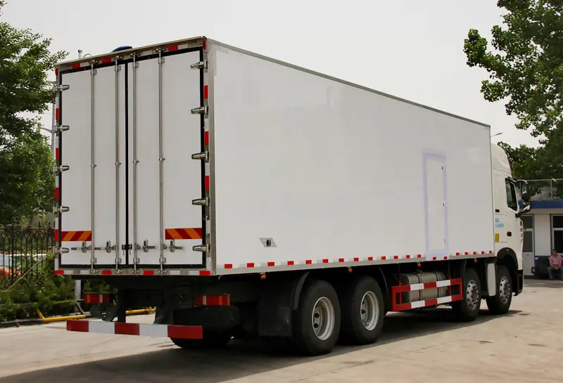 sinotruk howo T7H 540 truck price-2