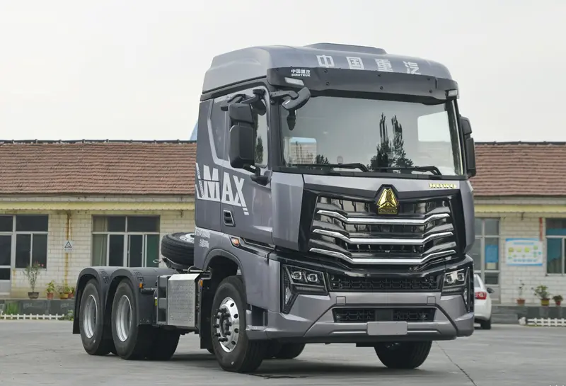 sinotruk howo max 6×4 tractor truck-3
