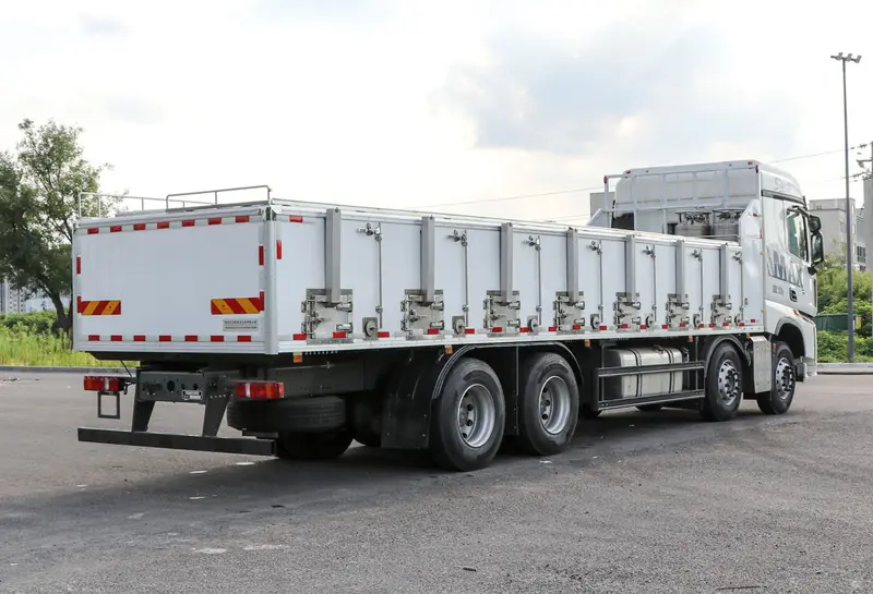 sinotruk howo max truck dealer in dubai​-1