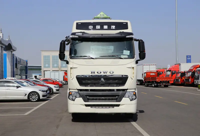 sinotruk howo t7h tractor trucks for sale-1