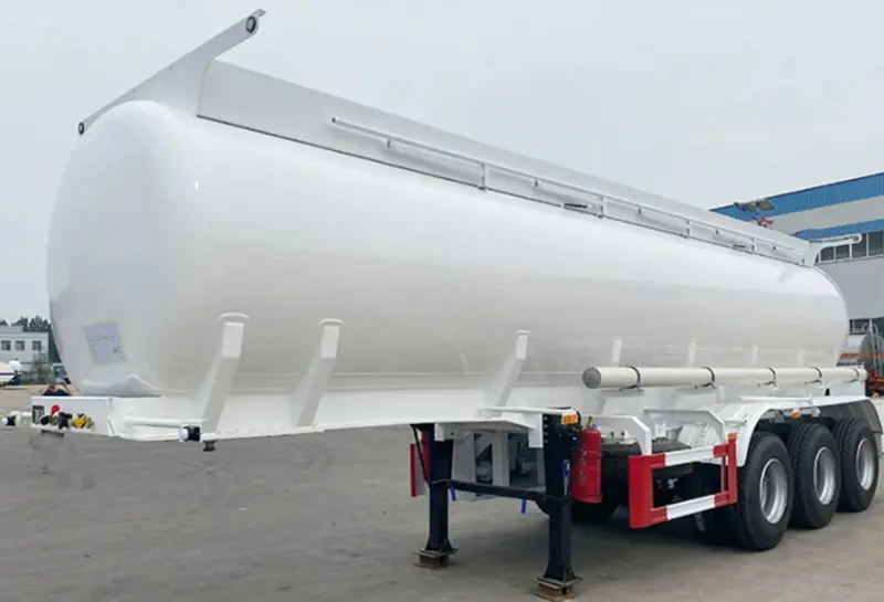 sinotruk trailer oil tank truck​-2
