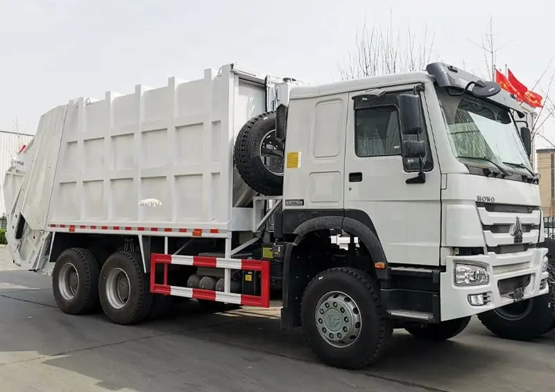 Sinotruk Howo 7 Garbage Truck-2