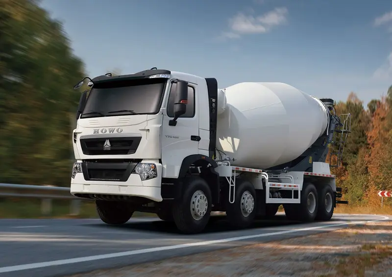 Sinotruk Howo T7H 8×4 Mixer Truck