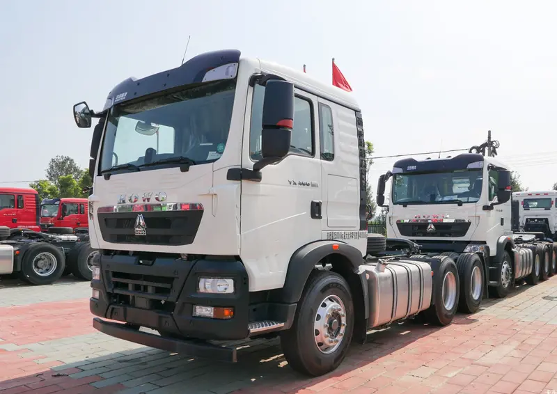 sinotruck howo 6×4 tractor trucks price in china-1