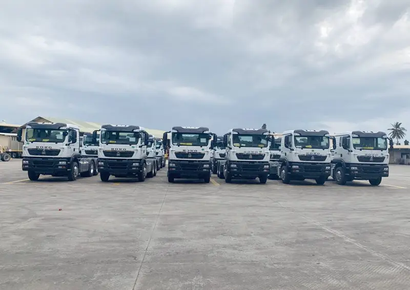 sinotruck howo 6×4 tractor trucks price in china-6