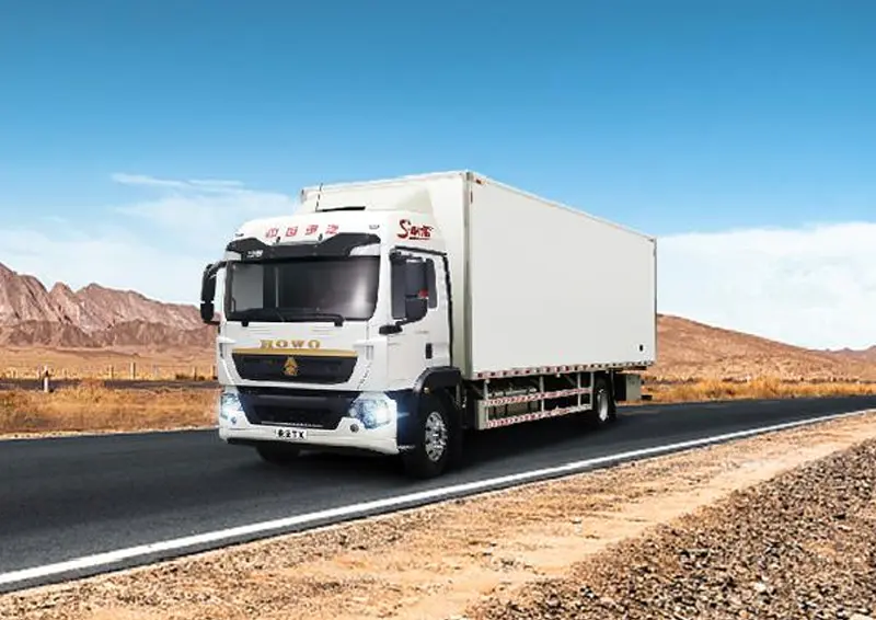 sinotruck howo TX 4×2 cargo truck-1