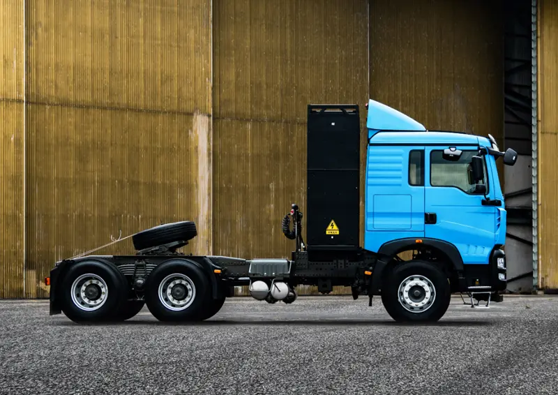 sinotruck howo TX Pure Electric Tractors truck-8