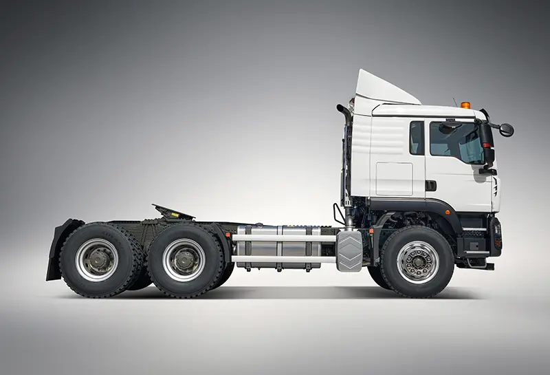 sinotruk howo 371 TX 6×4 tractor truck-2