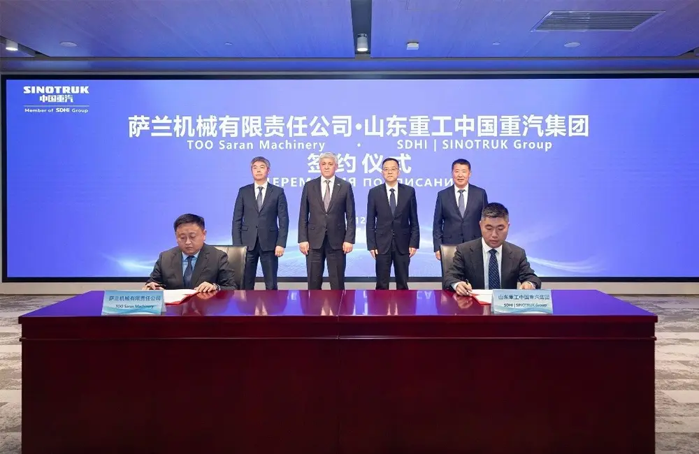 Wang Zhijian Met And Signed An Agreement With Kazakhstani Blekov (1)